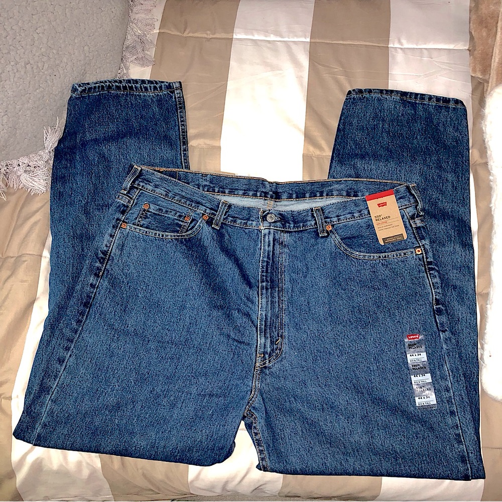 550 Relaxed Levi Jeans